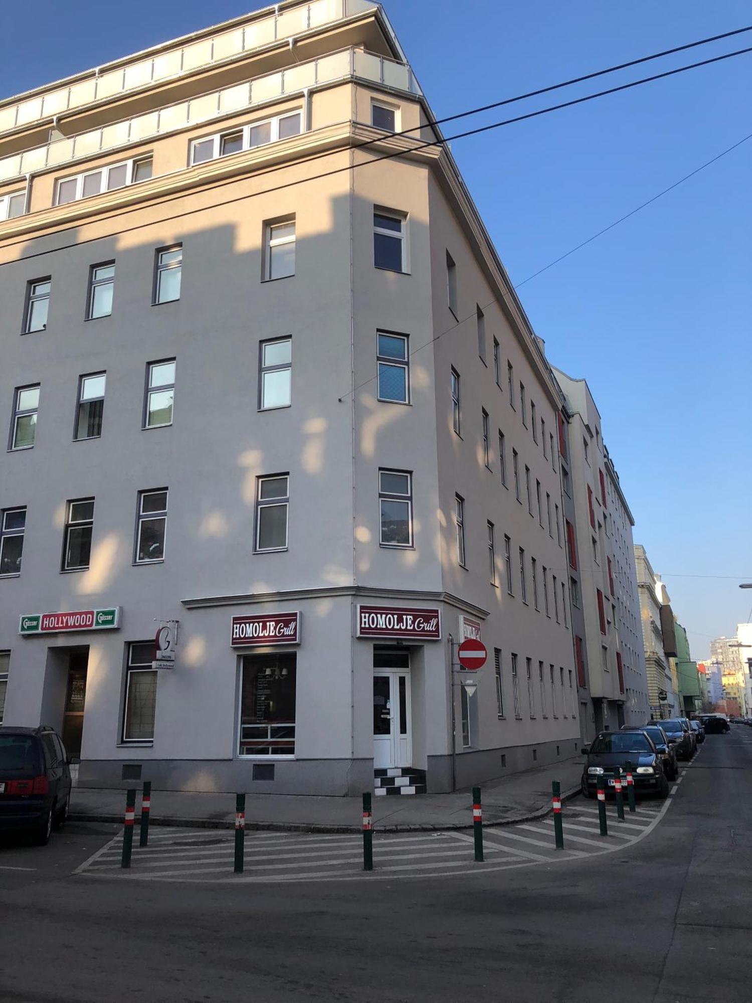 Modern With Balcony Apartamento Viena
